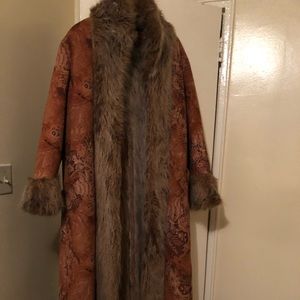 Newport News Paisley faux fur